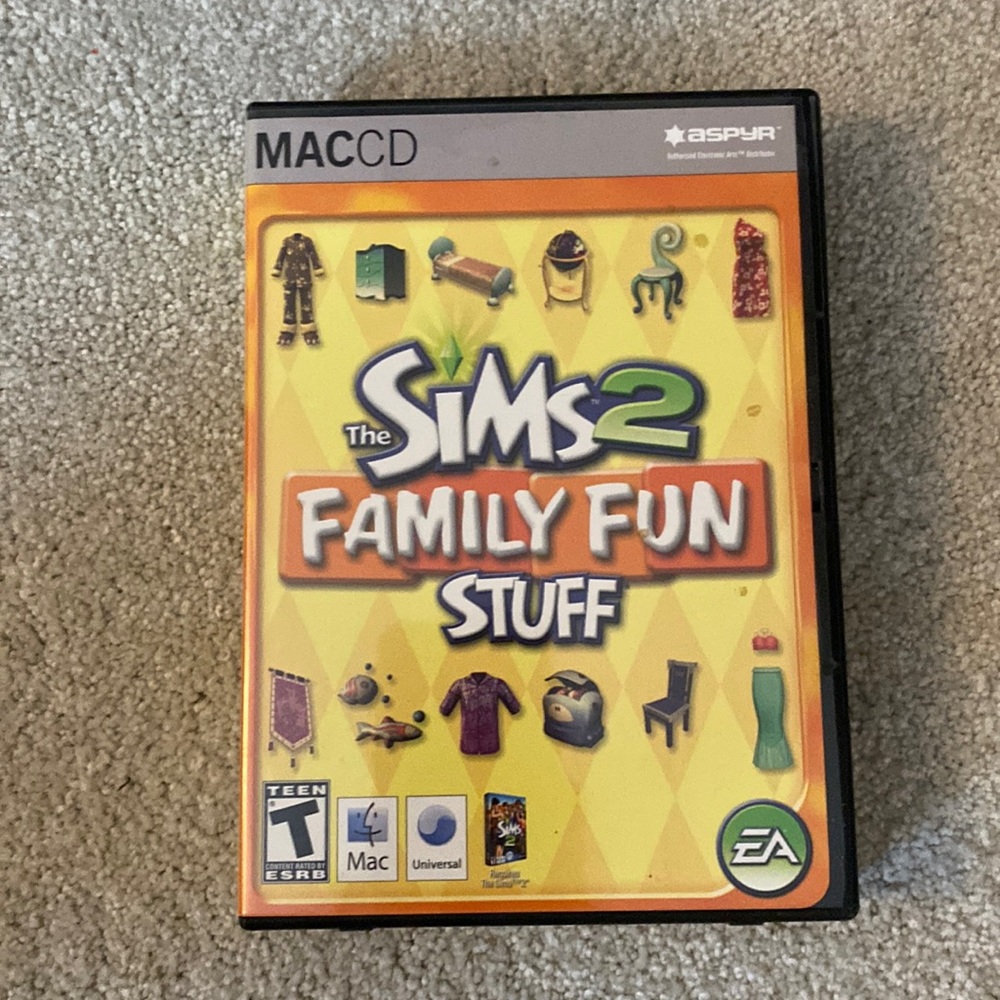 SIMS 2 family fun expansion pack